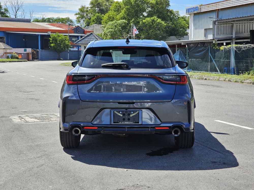 LEXUS LBX MORIZO RR (AT) 5