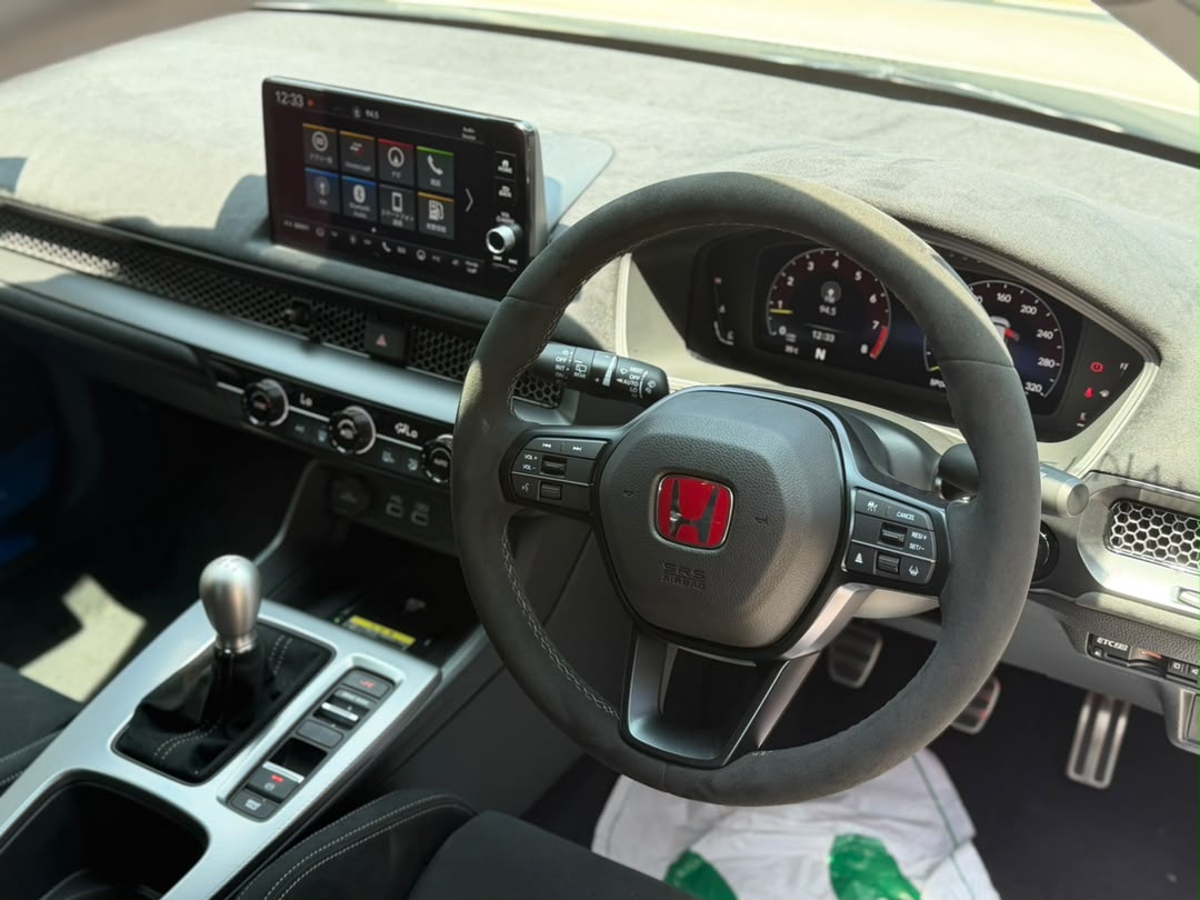 HONDA CIVIC TYPE R RACING BLACK PCKG (FL5) 10