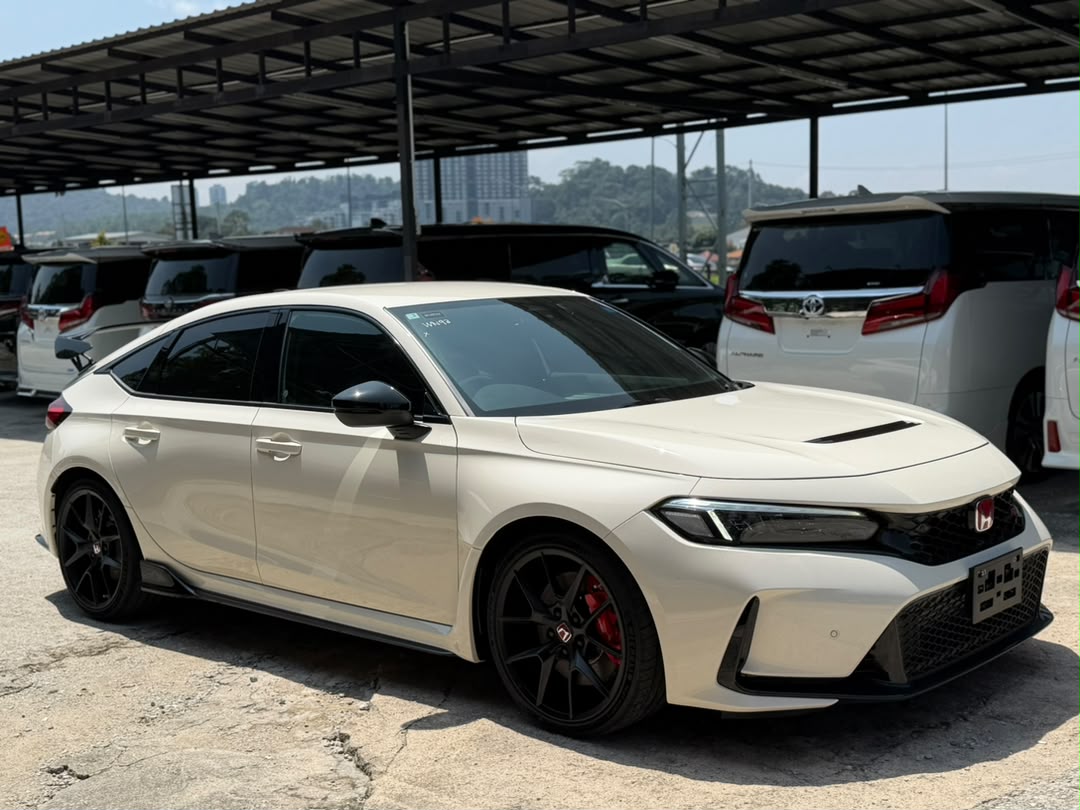 HONDA CIVIC TYPE R RACING BLACK PCKG (FL5) 3